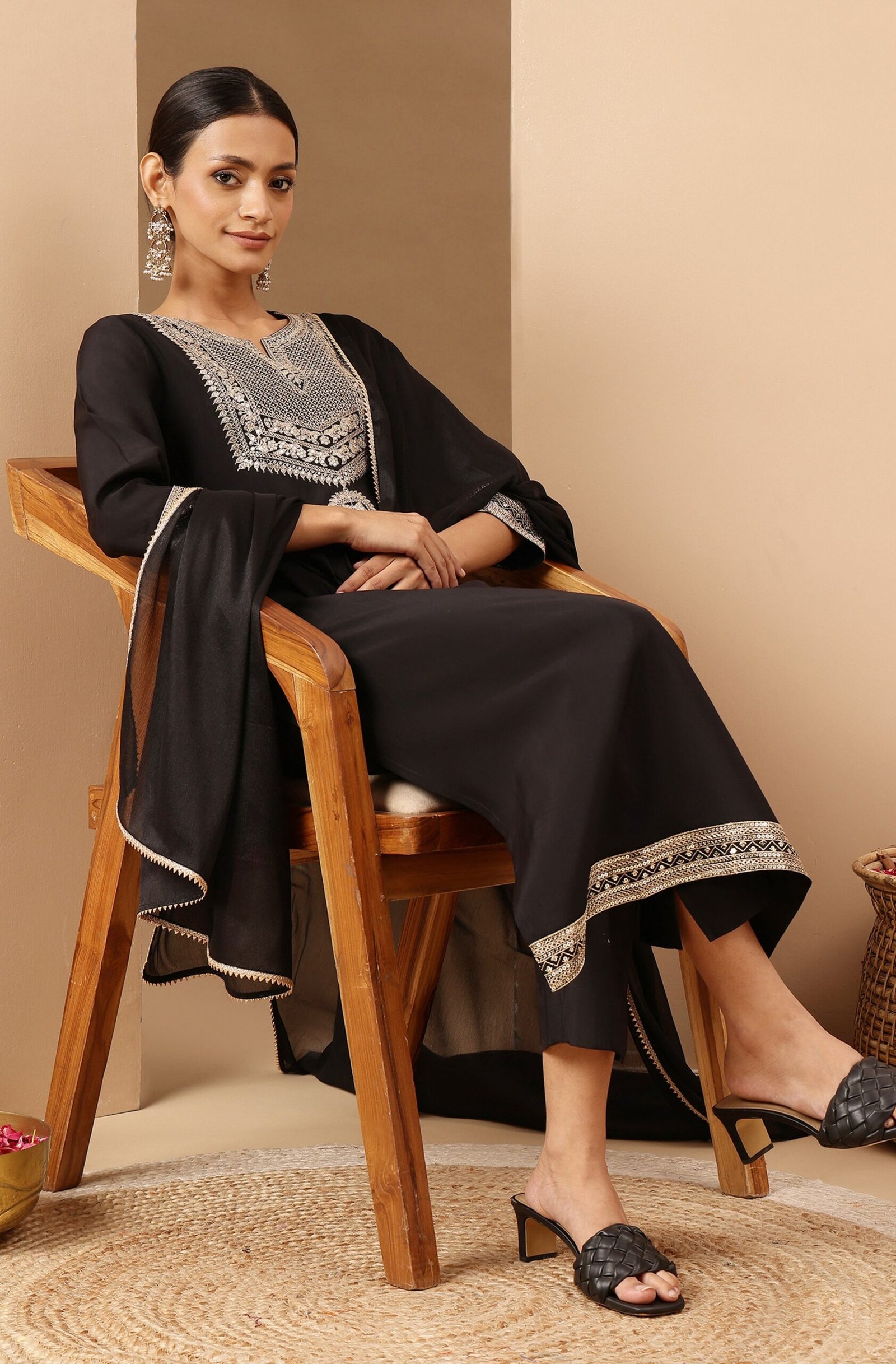 Kurta Set – Elegant Black Kurti - Image 6